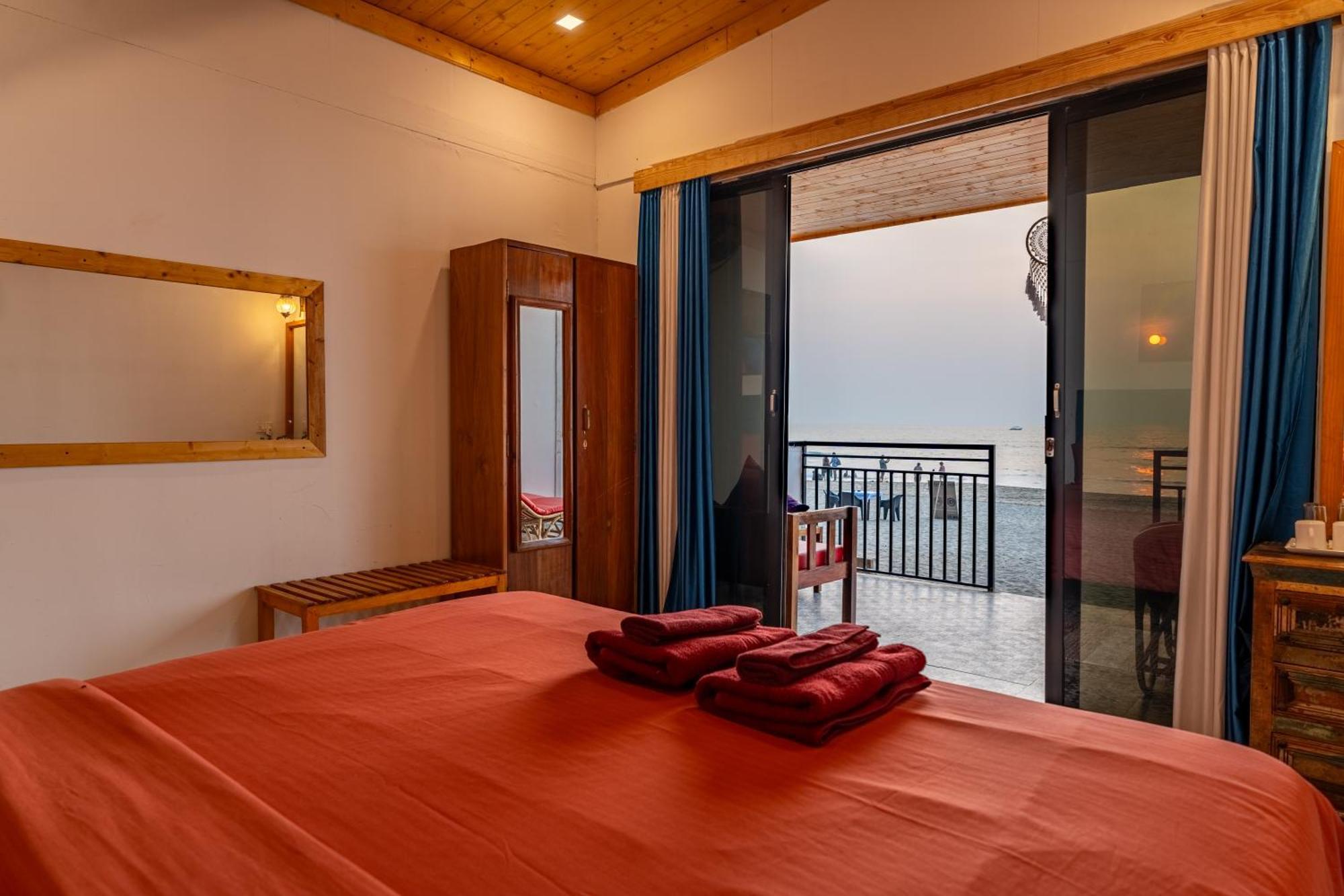 Simrose Hotel Agonda Exterior foto